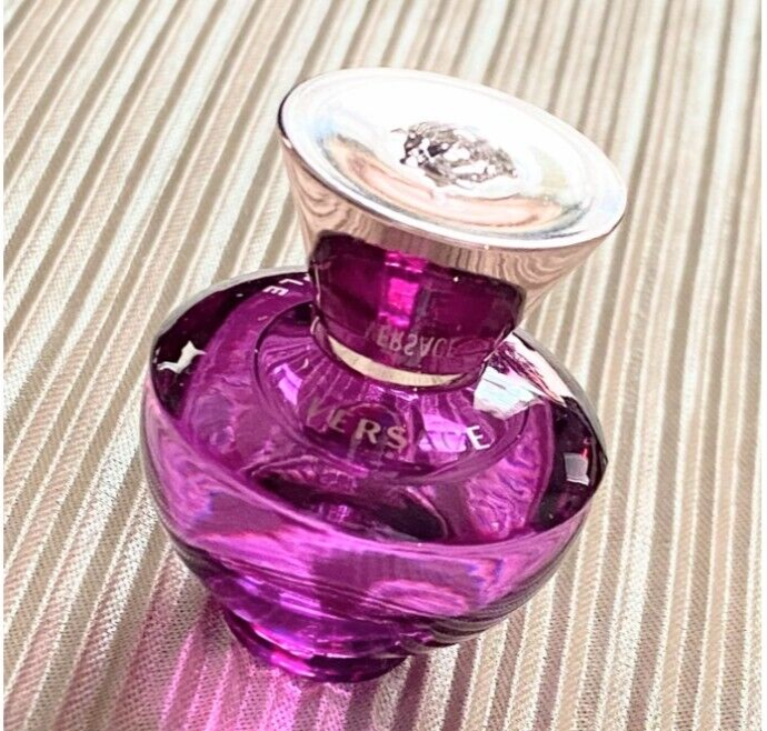 ヴェルサーチェディラン パープル EDP 30ml DYLAN PURPLE Dylan Purple EDP 30 ml Purple | VERSACE US