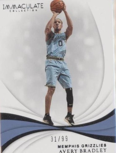 2018-19 Panini Immaculate Collection - Avery Bradley #54