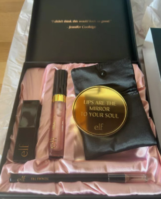 e.l.f. / JENNIFER COOLIDGE collab Dirty Pillows LIP KIT Full Set Limited Edition
