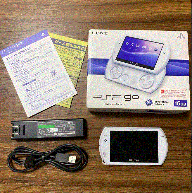 SONY PSP GO PlayStation portableGo Piano White PSP-N1000 PW