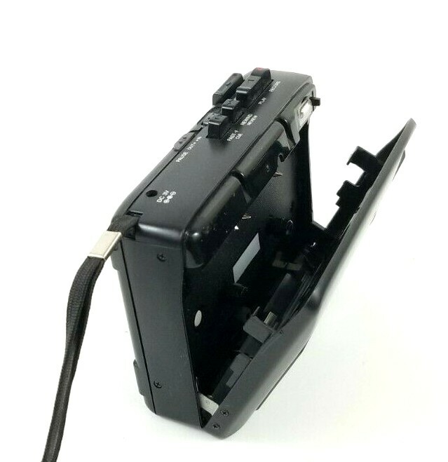 Radio Shack 14-1105 Voice Actuated Cassette Tape Recorder with Headphones