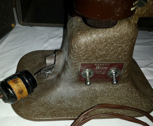 Bell & Howell Projector Regent 8MM Design 122 Model L