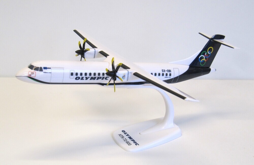 ATR 72-600 モデル 1:100 スケール Olympic Air ATR-72 SX-OBI 1/100 scale aircraft desk model
