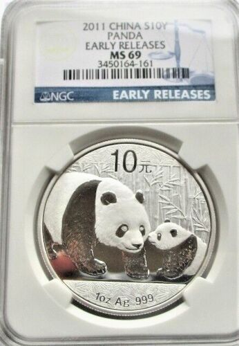 2011 1 oz China 10 Yuan .999 Silver Panda & Temple of Heaven Crown NGC MS69