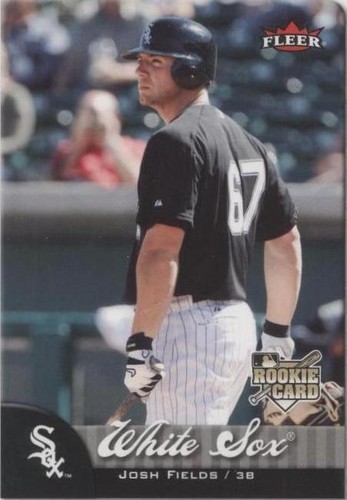 2007 Fleer - Josh Fields #332