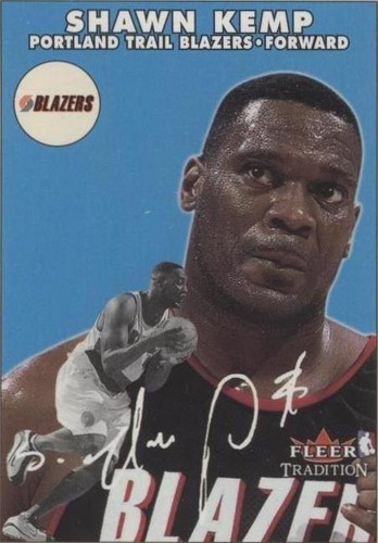 2000-01 Fleer Tradition Glossy - Shawn Kemp #113