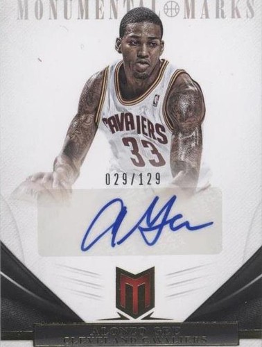 2012-13 Panini Momentum - Alonzo Gee #61