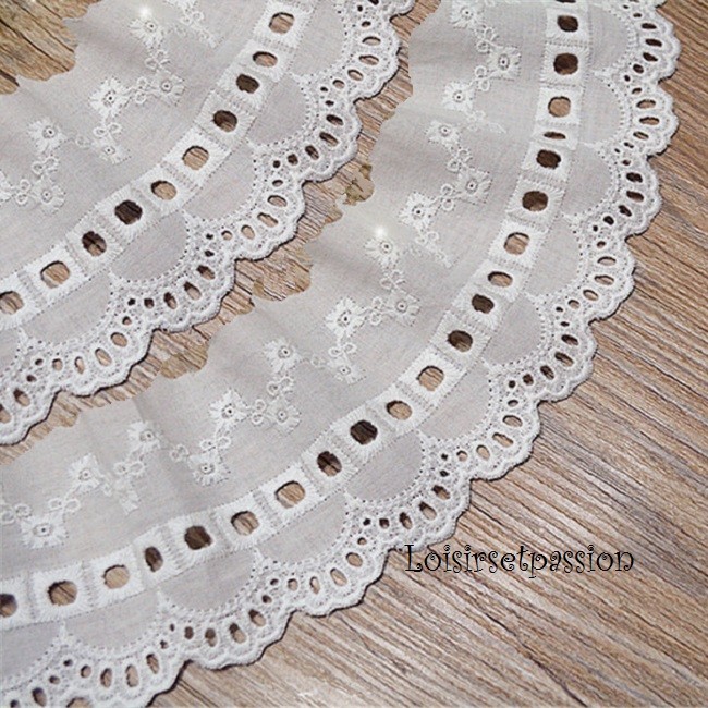 Dentelle, Broderie Anglaise, Fleur Et Feston, Blanc CrÃ¨Me, 8 Cm , X 50 Cm - D34