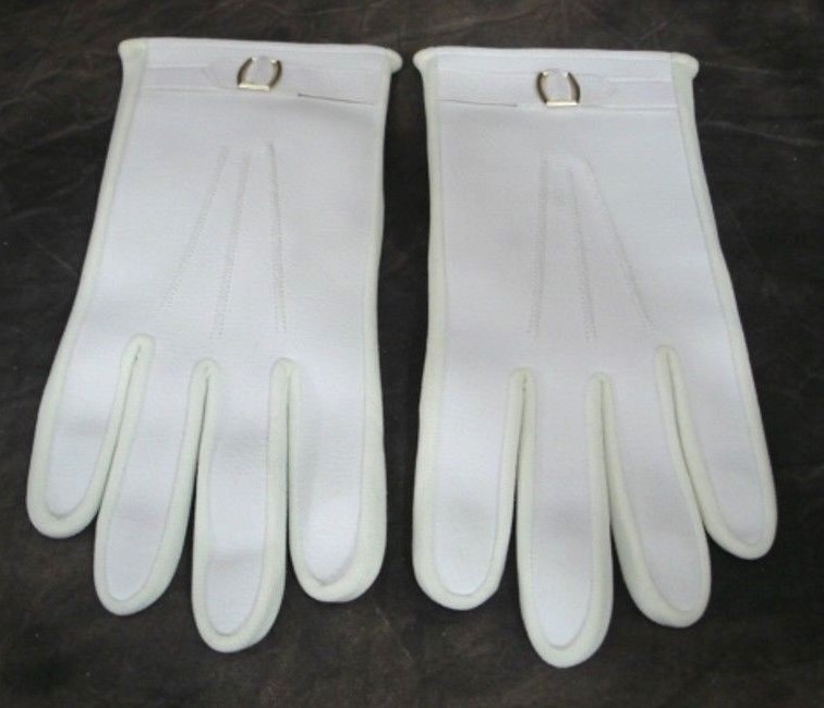 Max Mayers White Wrist Length Womens Gloves Japan Never Worn Vinyl '60's Vintage