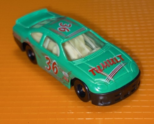 ミニカー（レトロ・超希少品） ミニカーショップ ケンボックス トミカ 赤箱(日本製)☆15☆日産