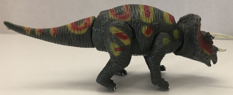 2004 Triceratops Dinosaur K & M 6” Hard Figure