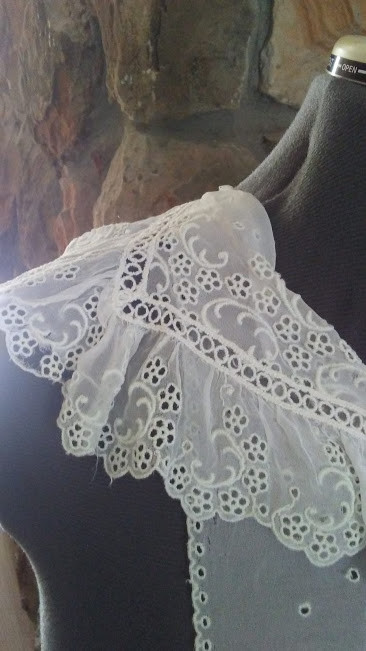 Vintage Lace Dickey