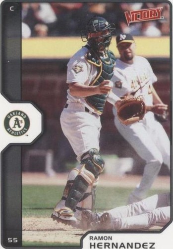 2002 Upper Deck Victory - Ramon Hernandez #27