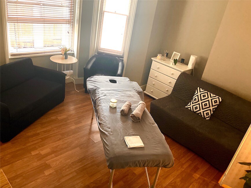 Qualified Female Massage Therapist in Hammersmith, London Gumtree