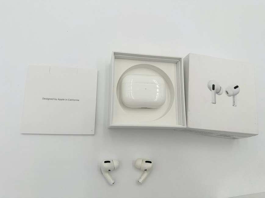 Apple AirPods Pro 1st Gen Wireless Earbuds, Bluetooth and Charging Case FOR PART | eBay Apple AirPods Pro 1st Gen Wireless Earbuds, Bluetooth and Charging Case FOR PART | eBay