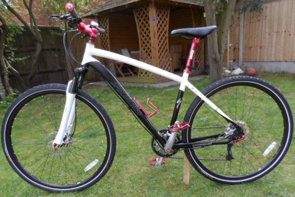 Specialized Crosstrail Elite Hybrid Mens Bike, Large frame. Disc brakes