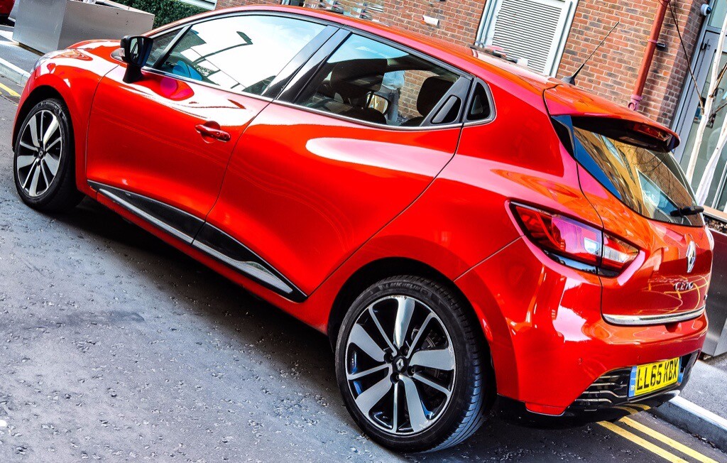 Renault Clio Dynamique S Nav Flame Red Car For Sale in Plaistow