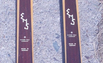 Vintage Holmenkollen Wood Skis Turlangrenn Cabin Decor Made in Norway 78