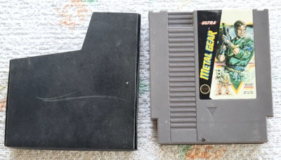 Metal Gear Nintendo NES Cartridge + Generic Sleeve Authentic Tested