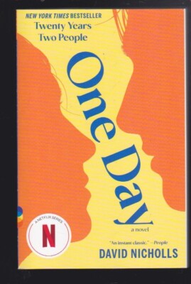 One Day: A Novel (Vintage Contemporaries) by David Nicholls Paperback NEW