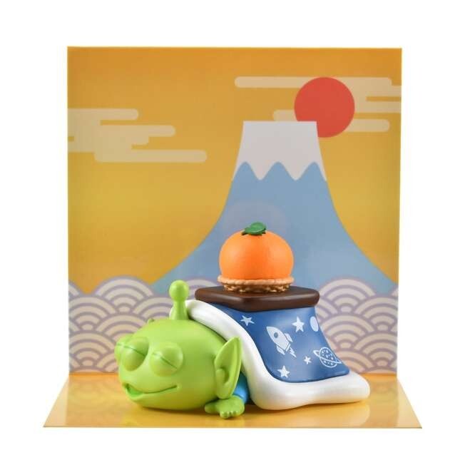 エイリアン マスコット Disney Store Japan Little Green Men Alien Mascot Kotatsu New