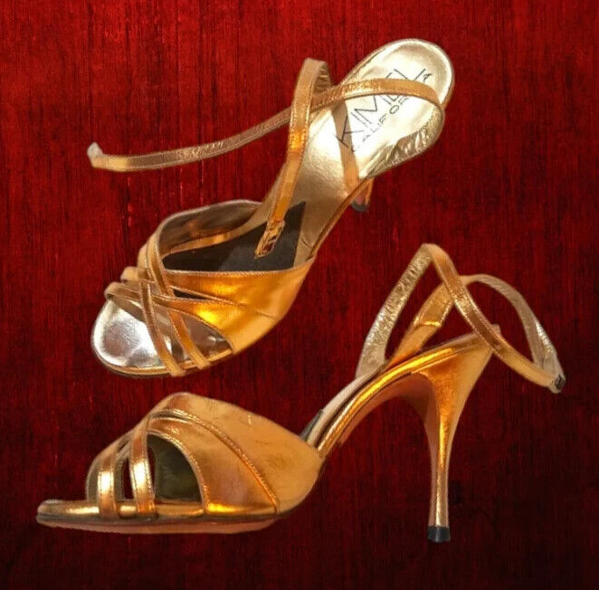 1950's Gold Strappy Heels, Vintage Shoes, Peep Toe Skyscraper Very High Size 7.5 1950's Gold Strappy Heels, Vintage Shoes, Peep Toe Skyscraper Very High Size 7.5