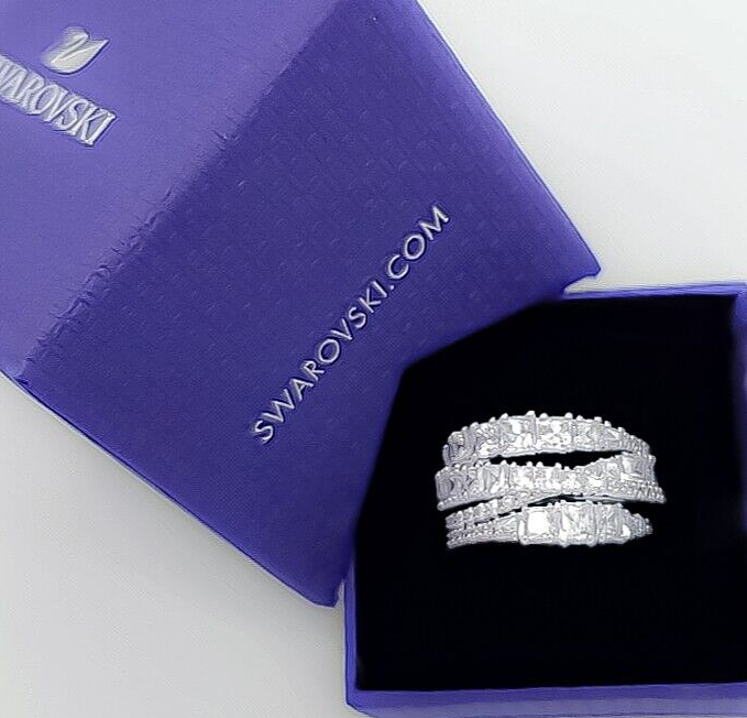 Pre-owned Swarovski In Gift Box 100%  5584646 Crystals Twist Wrap Cocktail Ring 8 58 In White