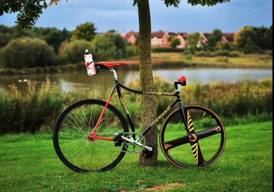 fixed gear track bike