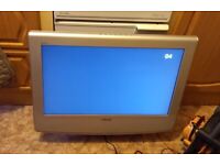 ♦️SONY 27inch Lcd TV & A Freeview Box