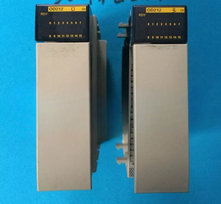 New CQM1-OD212 CQM1OD212 PLC in Box