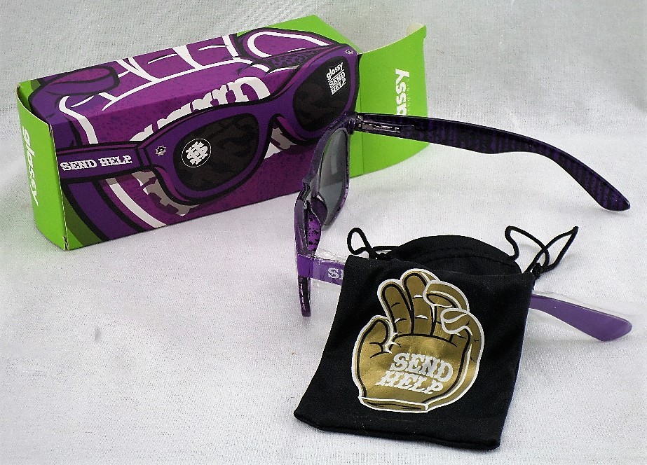 GLASSY SUNHATERS  PURPLE FRAME SUNGLASSES SHADES UV400