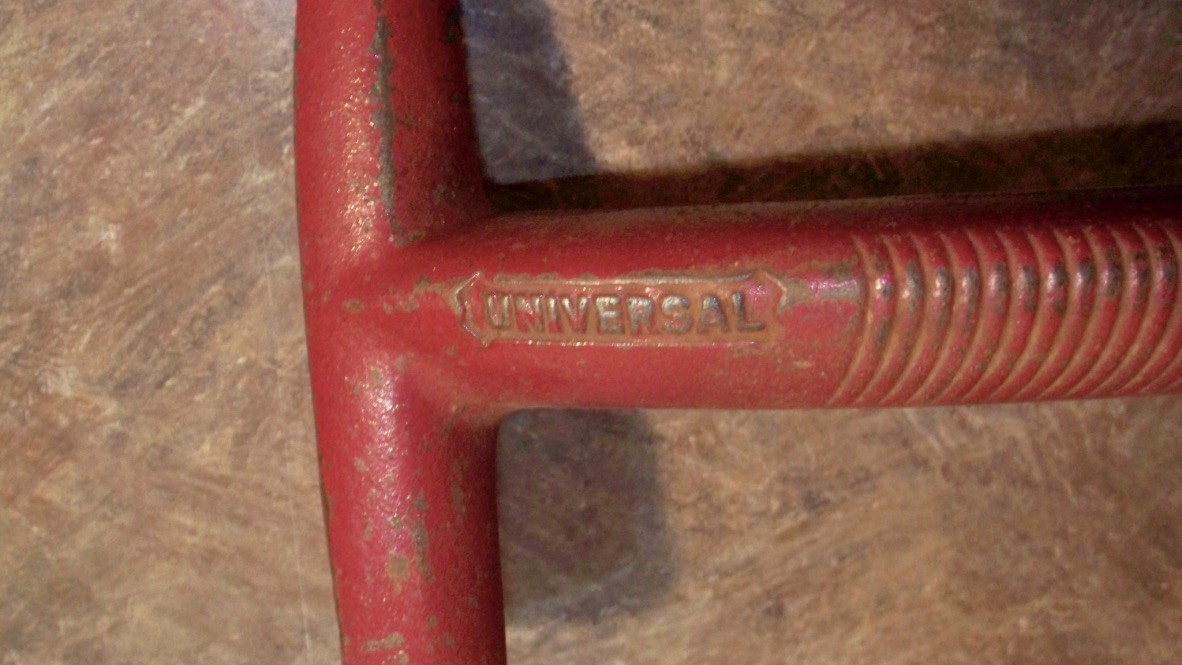 Vintage Red Universal Countertop Meat Grinder