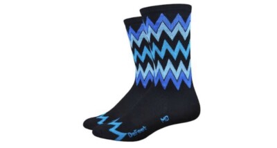 Defeet Aireator Hi Top Speak Easy Socks, S, Black/Blue