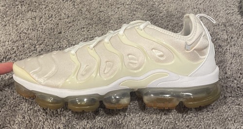 ★AIR VAPORMAX PLUS WHITE/PURE PLATINUM Nike Men's Air Vapormax Plus White/Pure Platinum Running