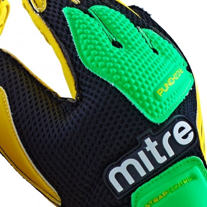 MITRE - Delta BRZ - Goalkeeper Gloves - Soccer - Size 7 - Medium - NEW