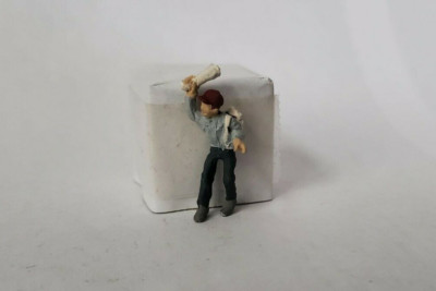 Arttista #1233 - Newspaper Boy for Bicycle - O Scale Figure - Model Trains - NEW