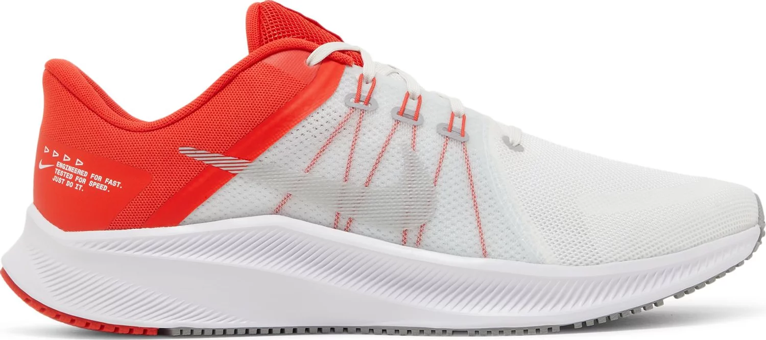 

Кроссовки для бега Nike Quest 4 White Chile Red Grey DA1105-100 мужские 8,5, Белый, Nike Quest 4