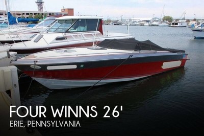 1987 Four Winns Liberator 261 Used