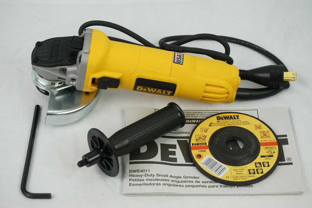 DEWALT DWE4011R 4-1/2