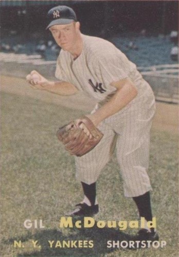 1957 Topps - Gil McDougald #200