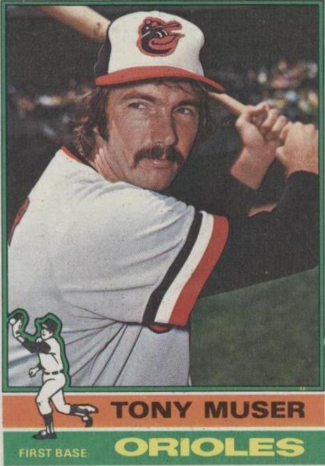 1976 Topps - Tony Muser #537