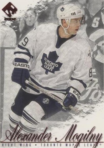 2001-02 Pacific Private Stock - Alexander Mogilny #91