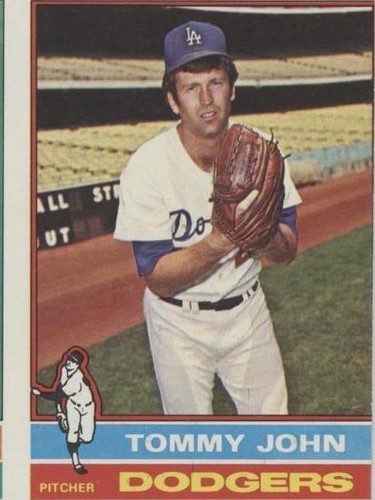 1976 Topps - Tommy John #416