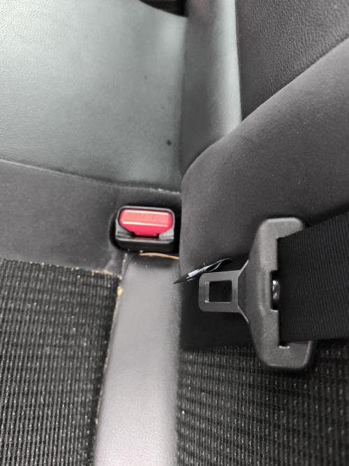 Attache Ceinture Arriere Gauche Citroen C4 2 Phase 1 00008976c4