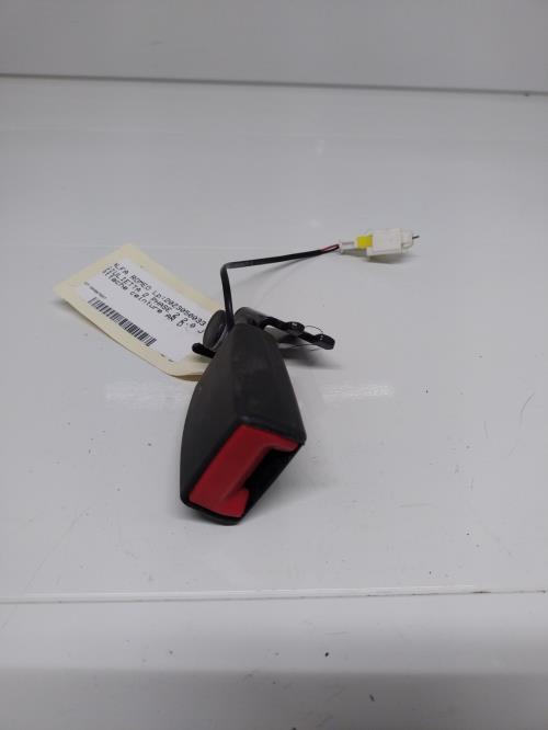 Attache Ceinture Arriere Droit Alfa Romeo Giulietta 2 Phase 2 156090478