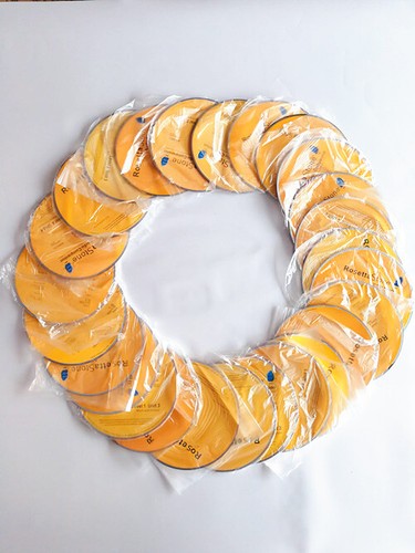 Rosetta stone Spanish:26 DVD -Brand new Sealed box-Free distribution