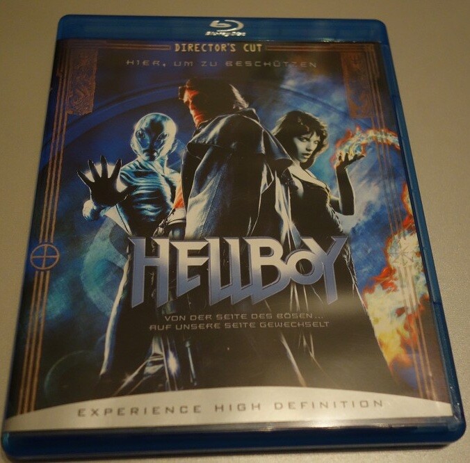 HELLBOY *Blu-ray* Director`s Cut *Guillermo Del Toro* Neuwertig