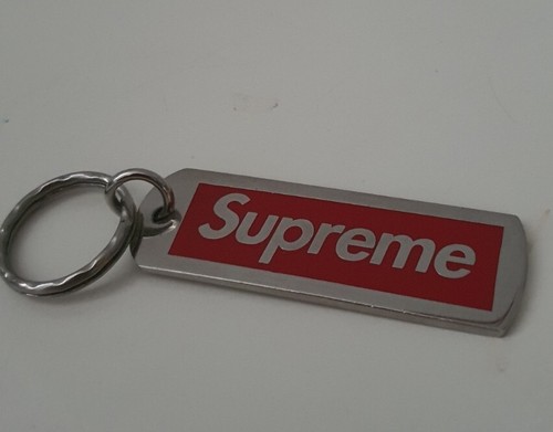 FW14 Supreme New Era keychain Cap keyring Very Rare Vintage
