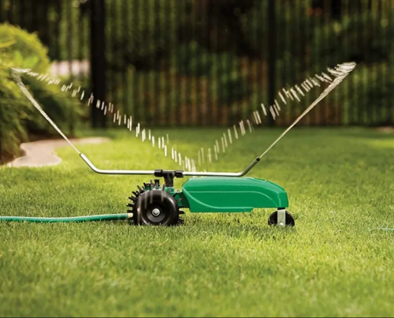 Self Propelled Traveling Sprinkler Tractor Yard Lawn Grass