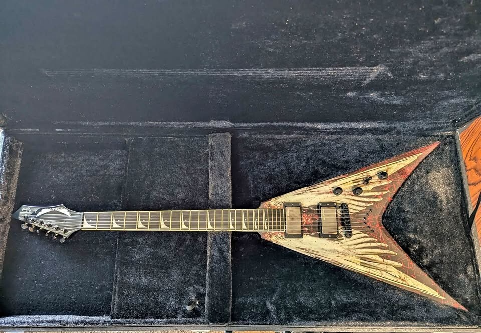 Rare Dean VMNT Angel of Deth - Dave Mustaine Signature Guitar w